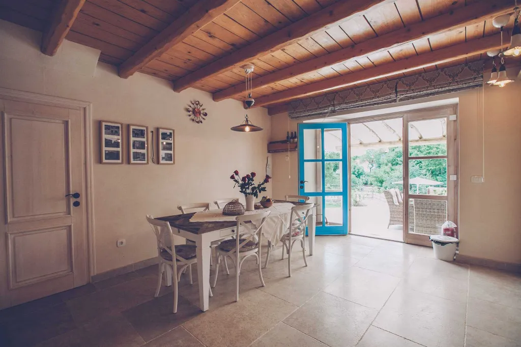 Villa with Pool & Sauna for up to 14 in Gabonjin
