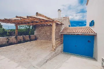 Villa with Pool & Sauna for up to 14 in Gabonjin