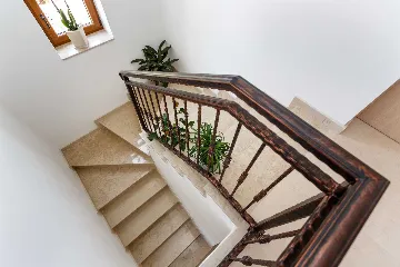 Villa in Ljutići with Private Pool (6–8)