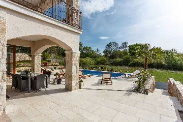 Villa in Ljutići with Private Pool (6–8)