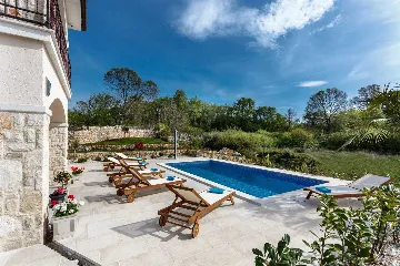 Villa in Ljutići with Private Pool (6–8)