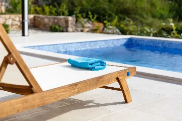 Villa in Ljutići with Private Pool (6–8)