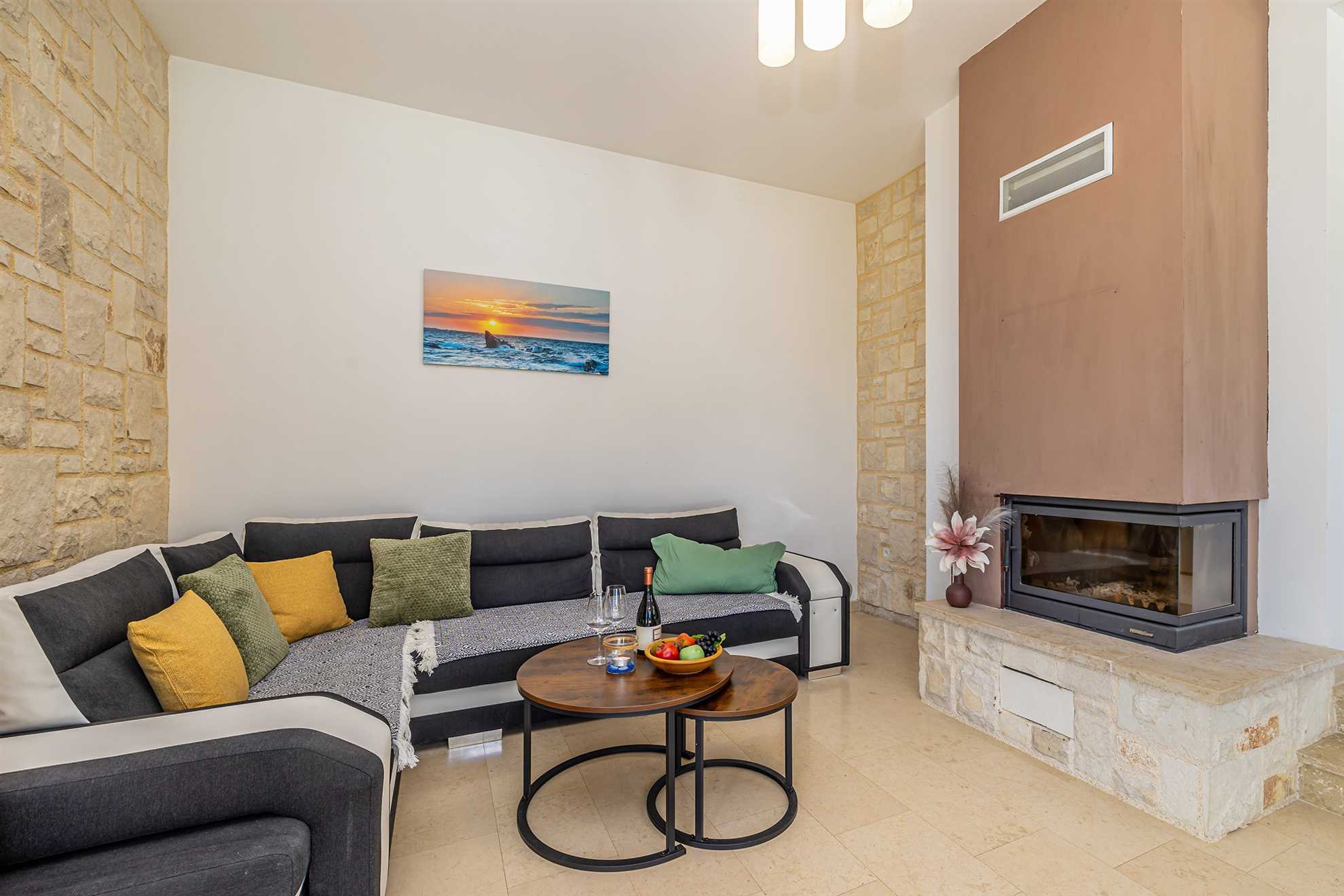 Holiday house OBZOVA with private heated pool