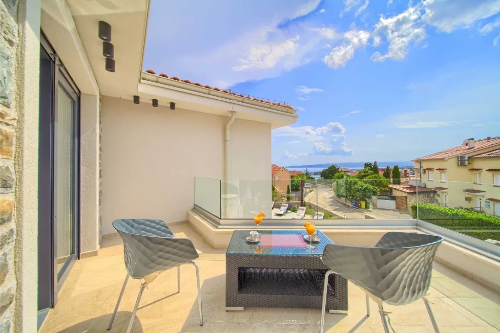 2-Bedroom Villa in Krk with Private Pool