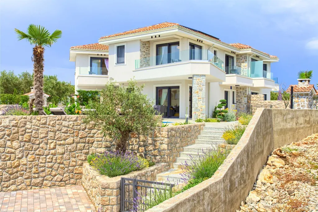 2-Bedroom Villa in Krk with Private Pool