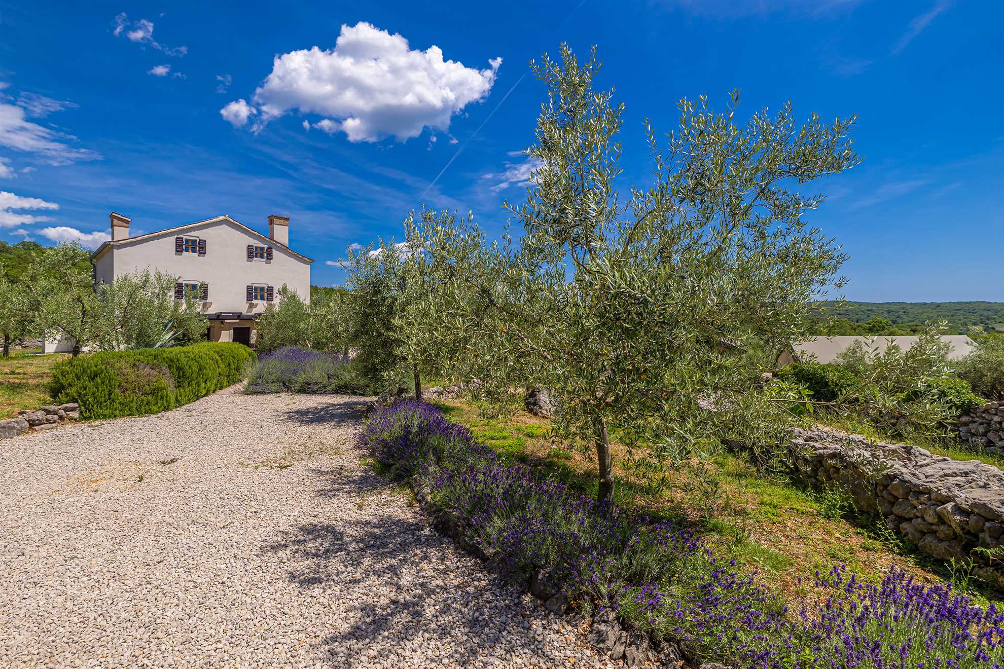 Rustikales Ferienhaus HARMONIE mit privatem Pool und großem Garten