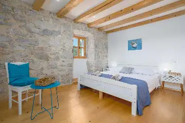 Brusići 3-Bedroom Holiday House with Private Pool