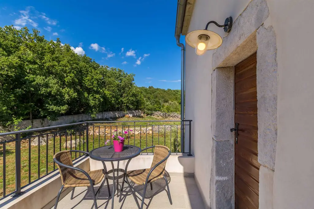 Brusići 3-Bedroom Holiday House with Private Pool