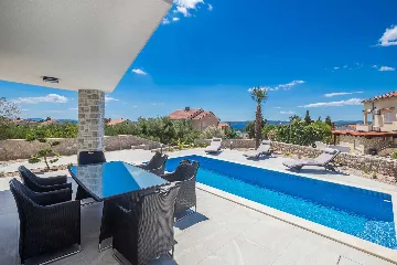 2-Bedroom Villa in Krk for up to 6 Guests