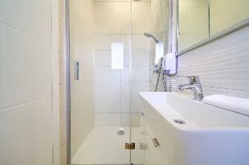 2-Bedroom Villa in Krk for up to 6 Guests