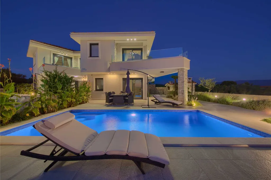 2-Bedroom Villa in Krk for up to 6 Guests
