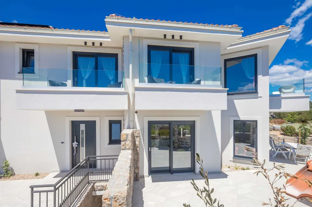 Villa in Krk for 6 Guests with Private Pool