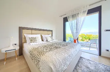 Villa in Krk for 6 Guests with Private Pool