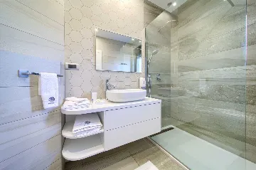 Villa in Krk for 6 Guests with Private Pool