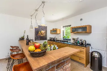 Rasopasno House for Up to 7 Guests