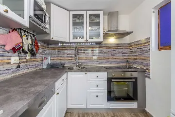 3-Bedroom House in Risika for Up to 6 Guests