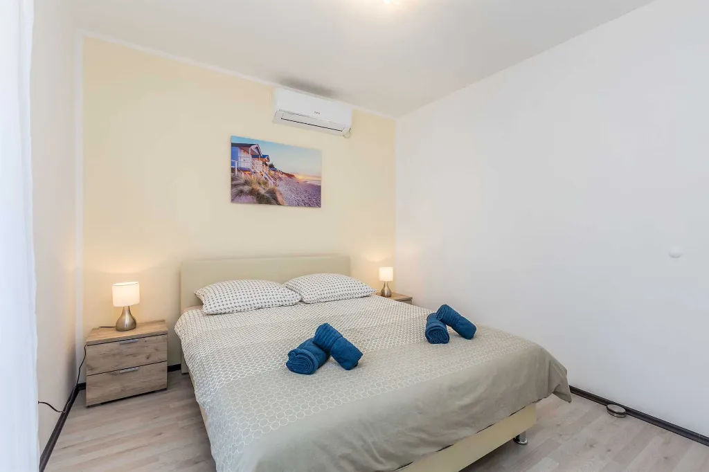 3-Bedroom House with Private Pool in Krk