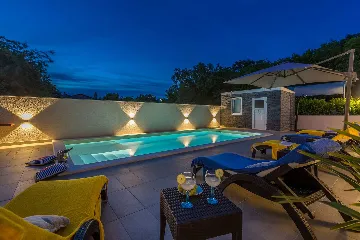 3-Bedroom House with Private Pool in Krk