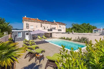 House for 8 Guests in Krk, Croatia