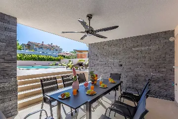 House for 8 Guests in Krk, Croatia