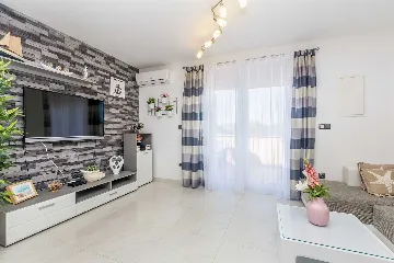 House for 8 Guests in Krk, Croatia