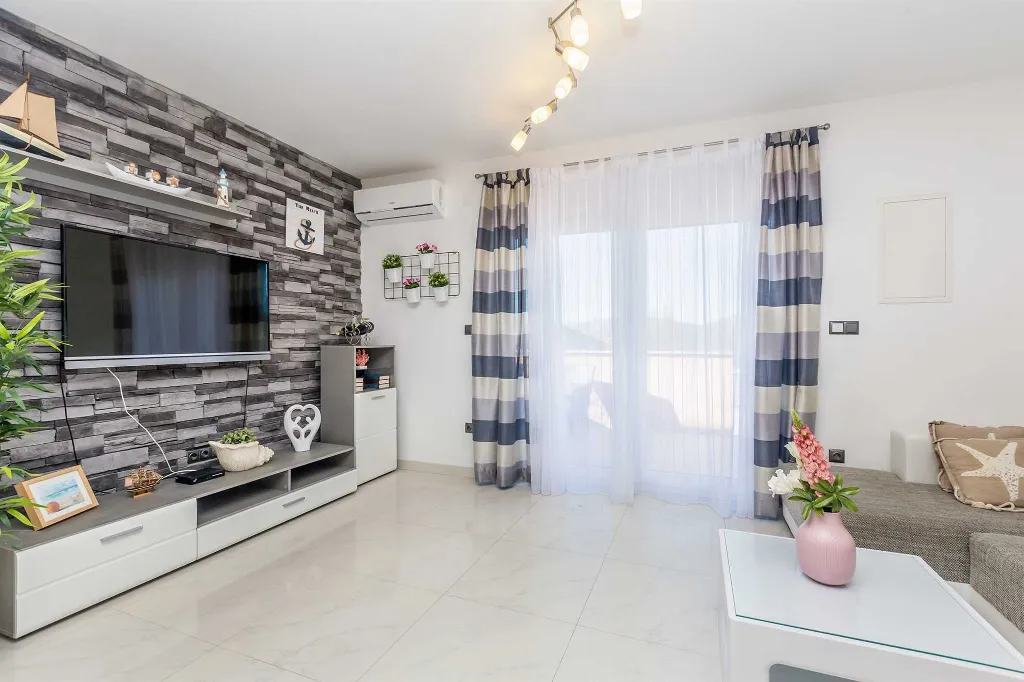 House for 8 Guests in Krk, Croatia