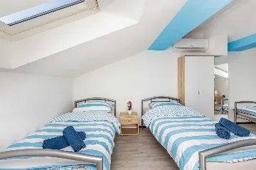 House for 8 Guests in Krk, Croatia