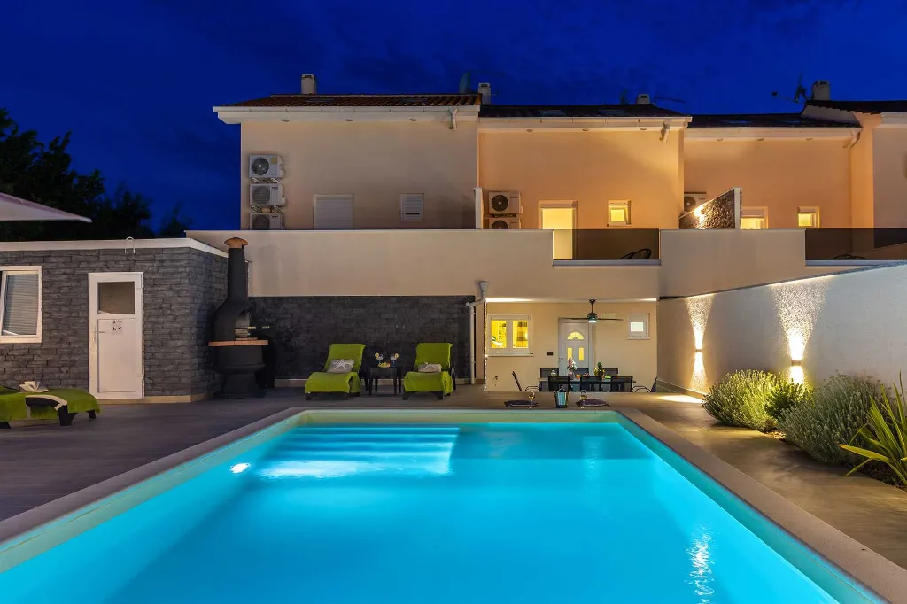 House for 8 Guests in Krk, Croatia