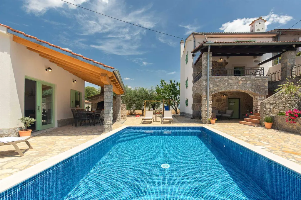 Stone House with Heated Pool in Vrh, Krk for 8–10