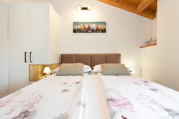 Stone House with Heated Pool in Vrh, Krk for 8–10