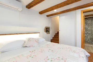 Stone House with Heated Pool in Vrh, Krk for 8–10