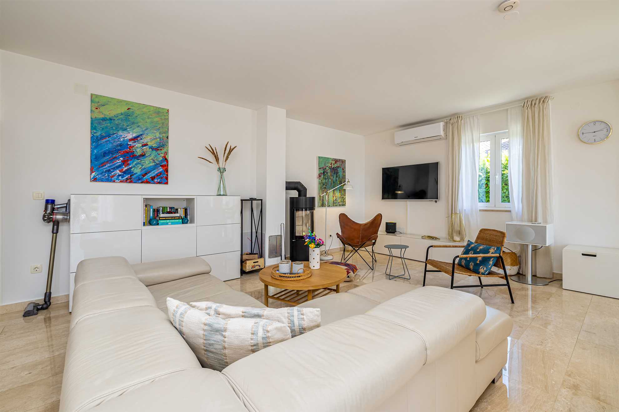 Holiday house JOSEPHINE with heated swimming pool