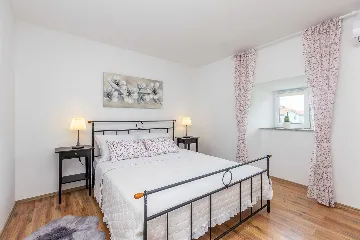 Villa with Pool in Salatići for Up to 6 Guests