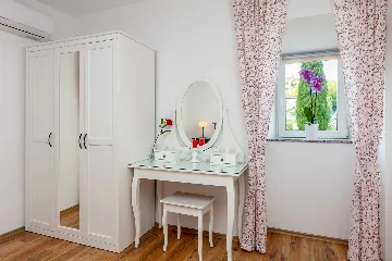 Villa with Pool in Salatići for Up to 6 Guests