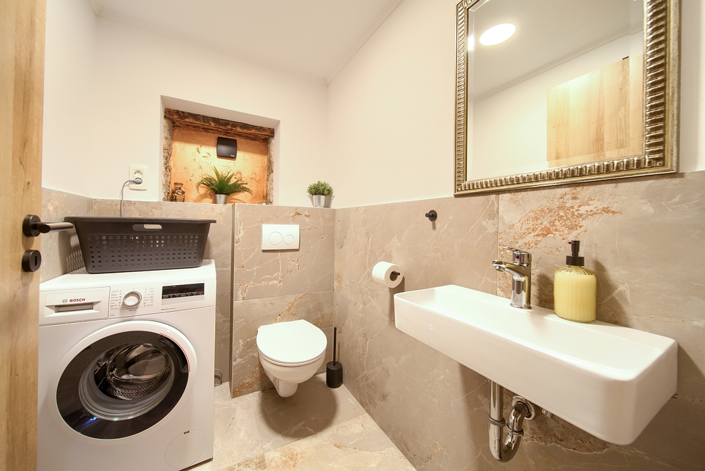 Villa with Pool in Salatići for Up to 6 Guests