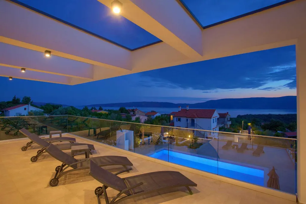5-Bedroom Villa in Pinezići with Heated Pool