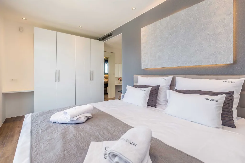5-Bedroom Villa in Pinezići with Heated Pool