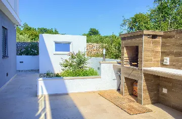 5-Bedroom Villa in Pinezići with Heated Pool