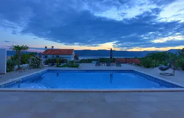 5-Bedroom Villa in Pinezići with Heated Pool
