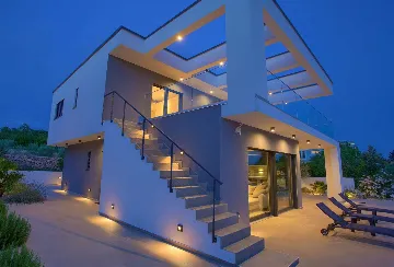 5-Bedroom Villa in Pinezići with Heated Pool