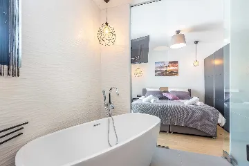 2-Bedroom Apartment with Private Pool in Njivice