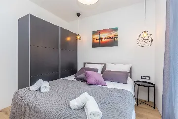 2-Bedroom Apartment with Private Pool in Njivice