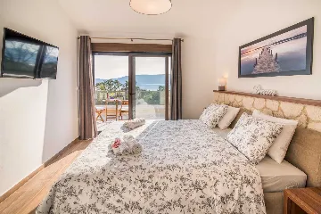 3-Bedroom Villa with Private Pool in Pinezići