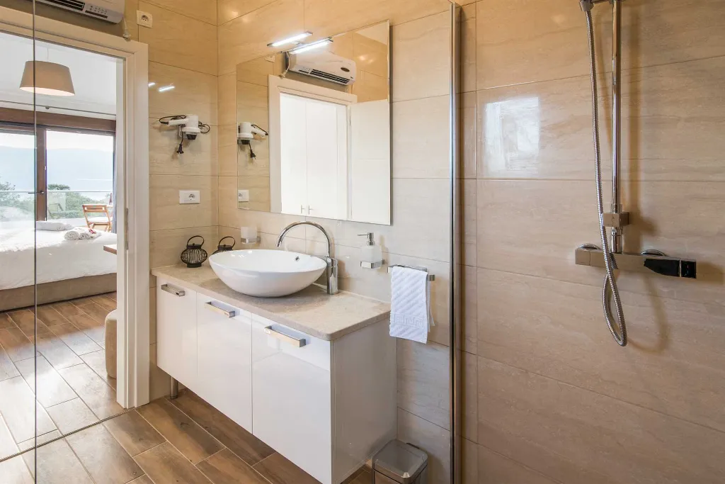3-Bedroom Villa with Private Pool in Pinezići