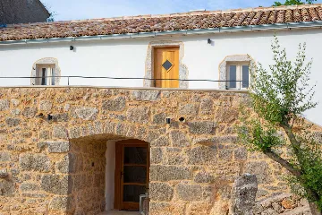 Rustic Villa in Gostinjac for Up to 6 Guests