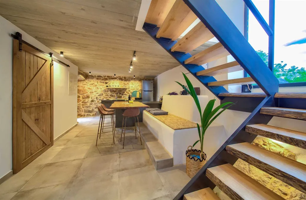 Rustic Villa in Gostinjac for Up to 6 Guests