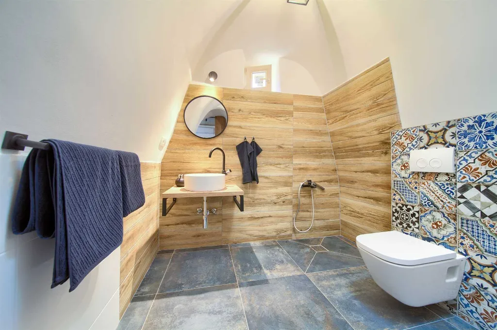 Rustic Villa in Gostinjac for Up to 6 Guests