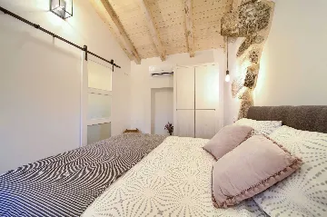 Rustic Villa in Gostinjac for Up to 6 Guests