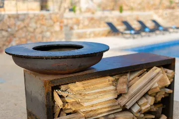 Rustic Villa in Gostinjac for Up to 6 Guests