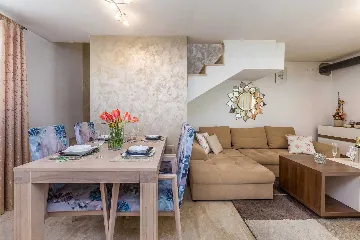 House in Žgaljići for 4 Guests with Private Pool